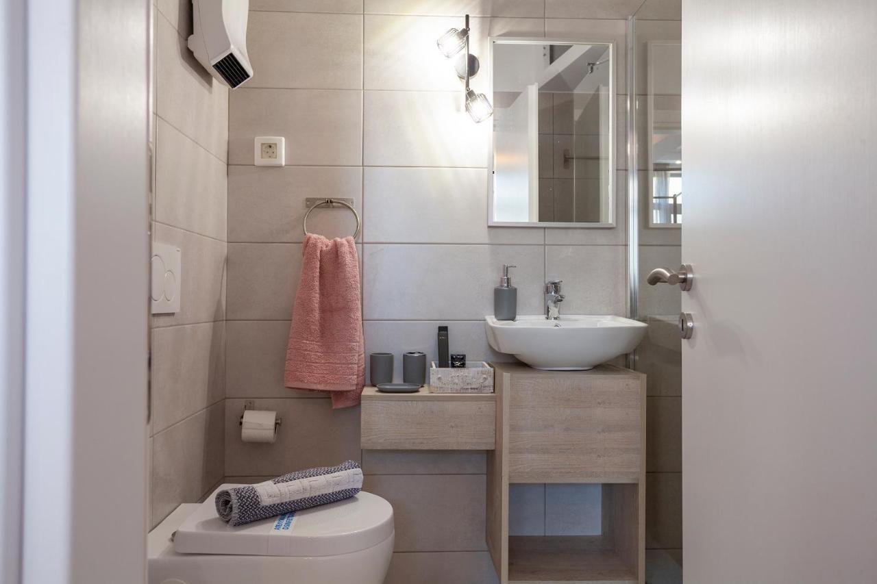 Luxury One Bedroom Aristophanes Apartment Ateny Zewnętrze zdjęcie